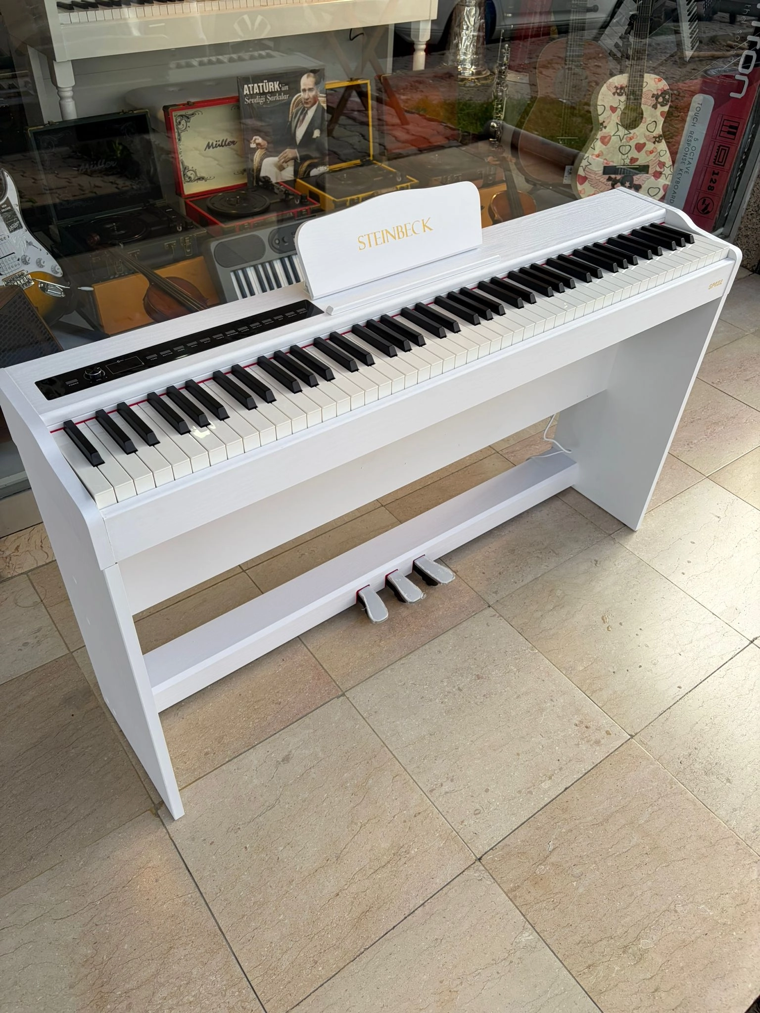 Steinbeck SP-022WH Beyaz Dijital Piyano ( Tabure & Kulaklık Hediyeli )