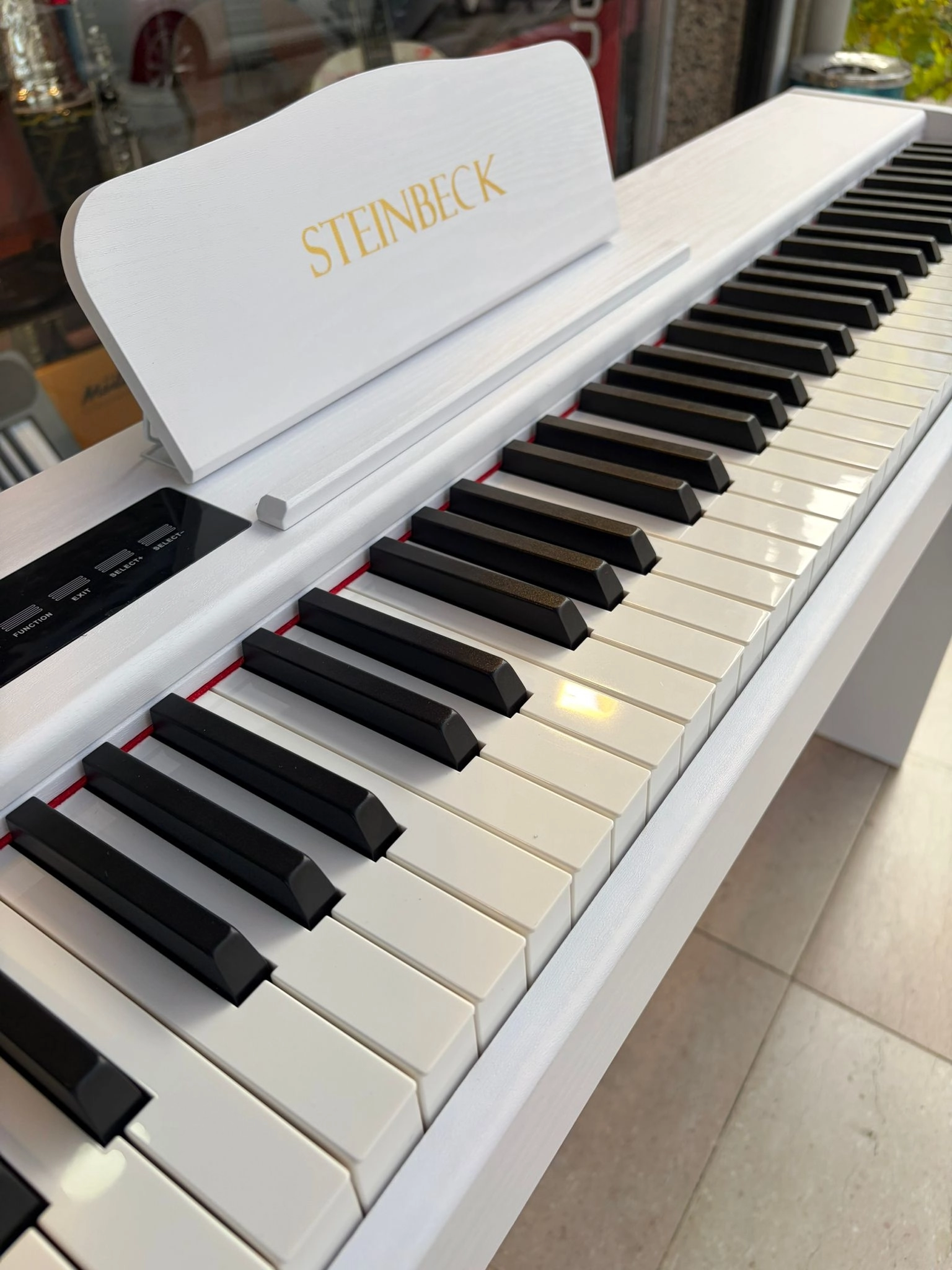 Steinbeck SP-022WH Beyaz Dijital Piyano ( Tabure & Kulaklık Hediyeli )