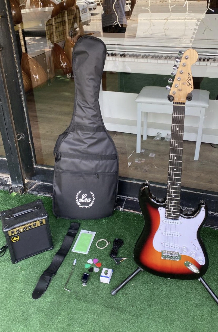 Lea Elektro Gitar Seti 