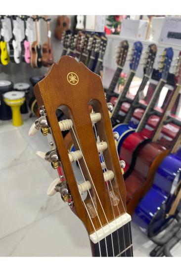 Yamaha C40 Klasik Gitar ( Kılıf ve Pena HEDİYELİ )