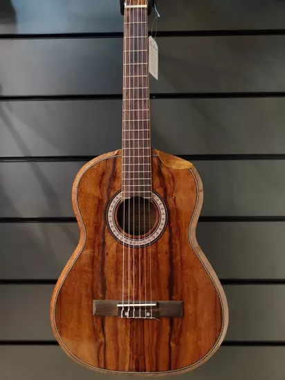 Banderas Negro-c Serisi Klasik Gitar